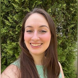 Meet your Posher, Briana